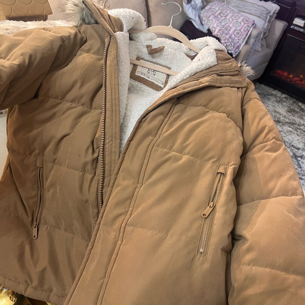 Winter jacket - Picture 2 of 7
